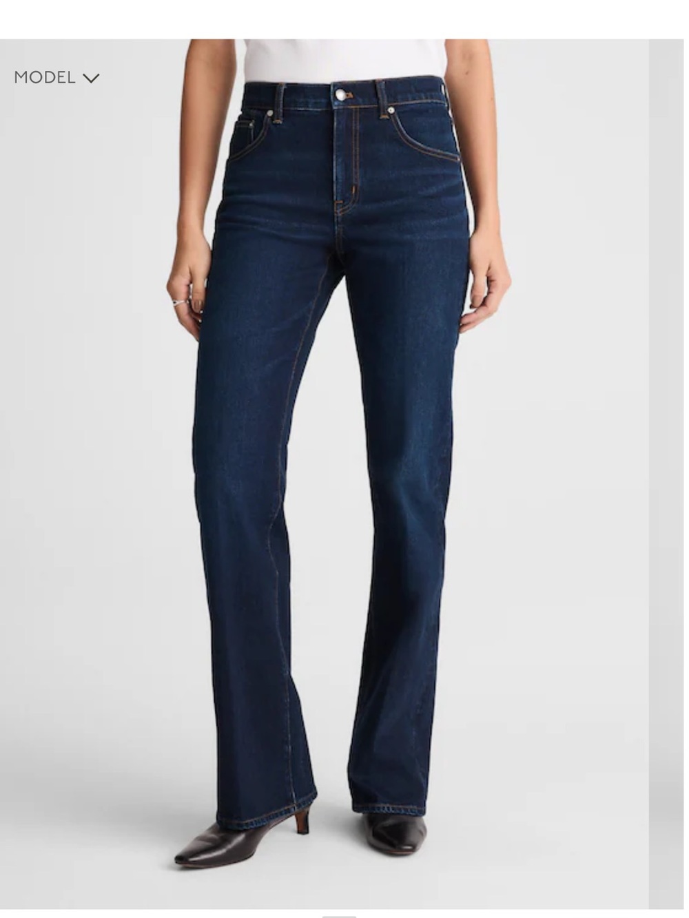 Madewell Dark Relaxed Bootcut Jeans | 28T